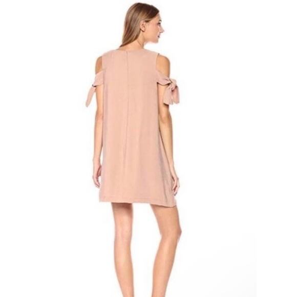 J.O.A Side Tie Shift Mini Short‎ Sleeve Casual Summer Dress Neutral Size Medium - Picture 2 of 8